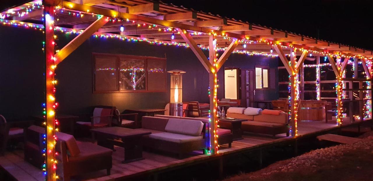 Hotel Restaurant Plutitor Delta Ways Nufaru Exterior photo